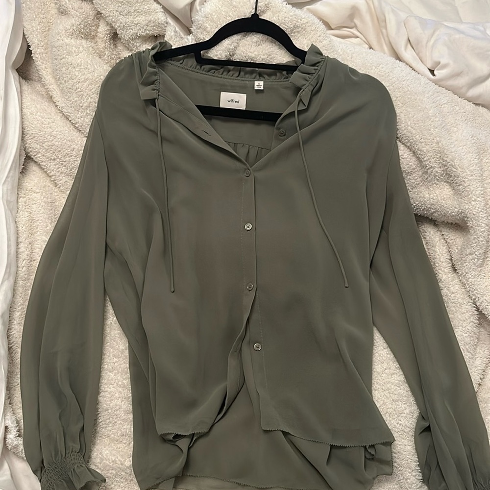 Wilfred button Up blouse